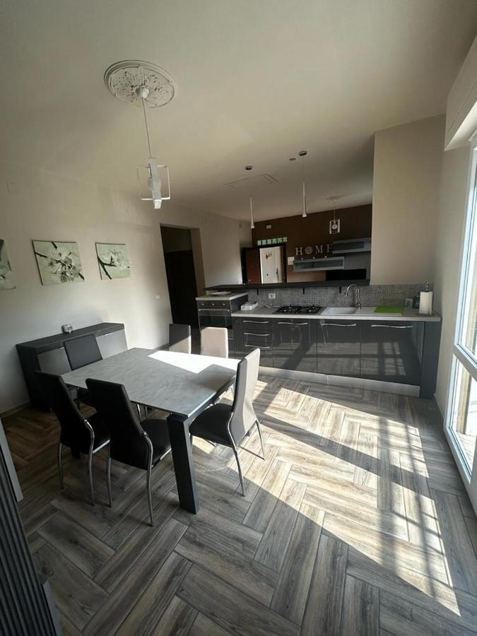 Casa Vacanza Le Due Stelle San Romano  Zewnętrze zdjęcie